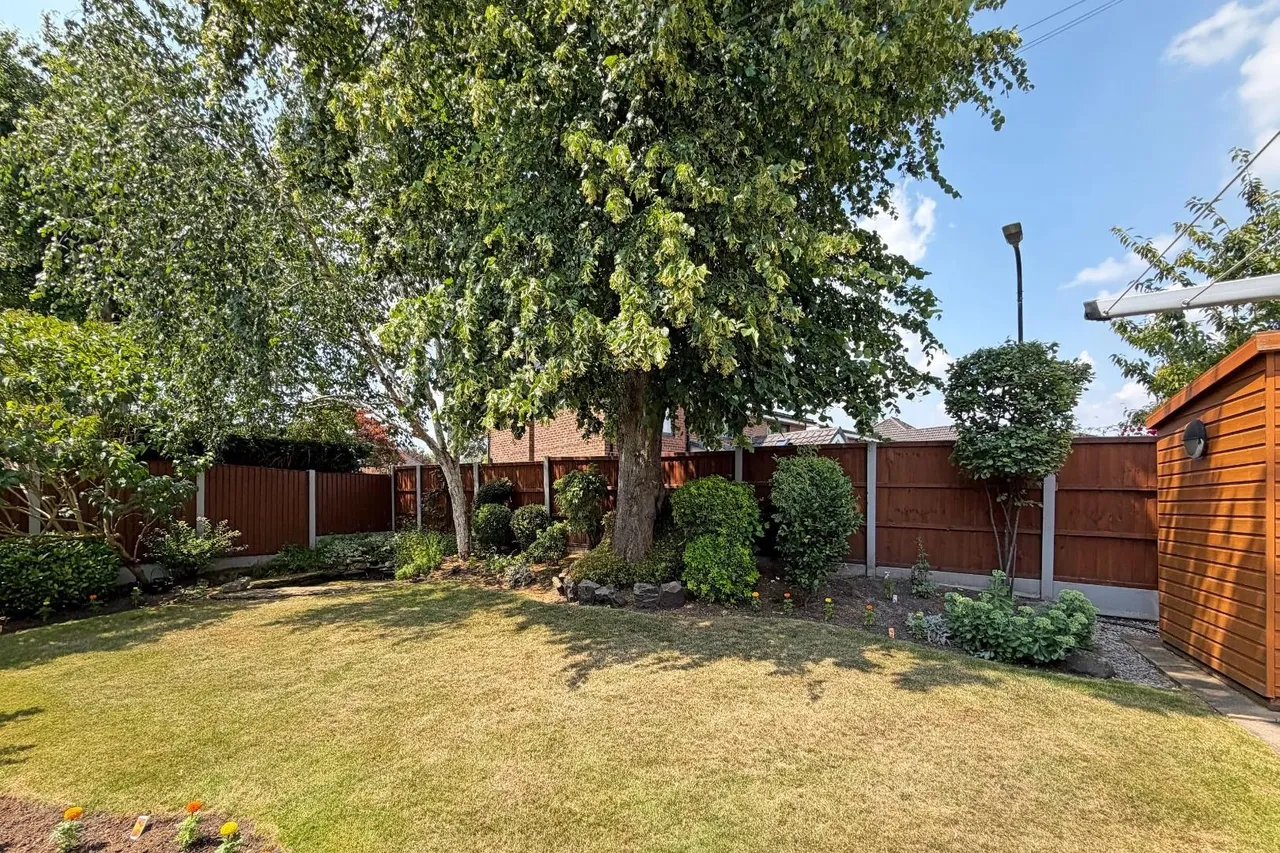 Byrons Drive, Timperley WA15 6JF, photo 29