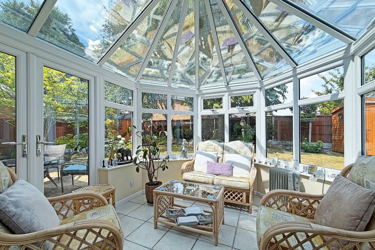 Byrons Drive, Timperley WA15 6JF, photo 9