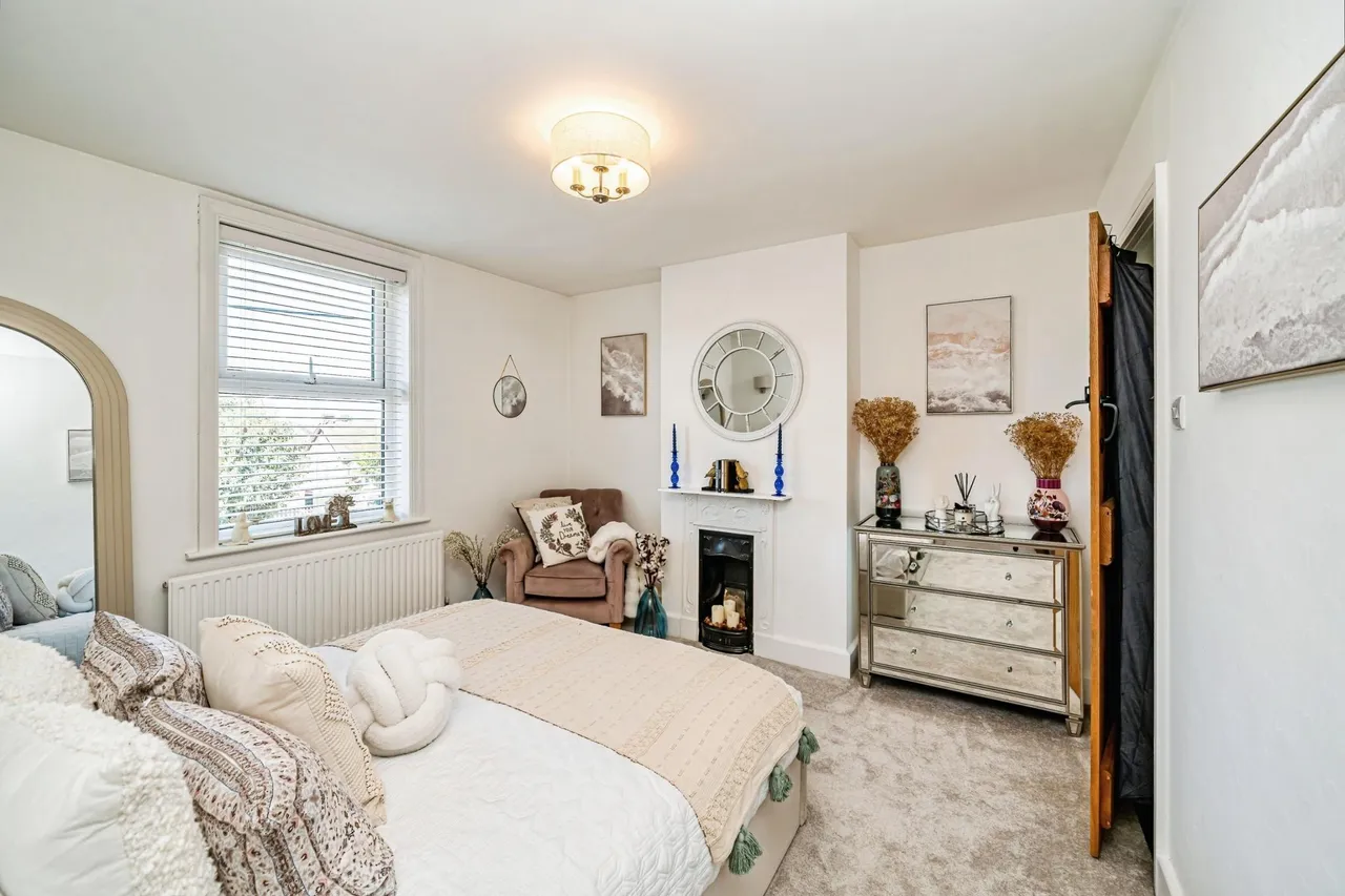 Beech Tree Road, Holmer Green, HP15, photo 6