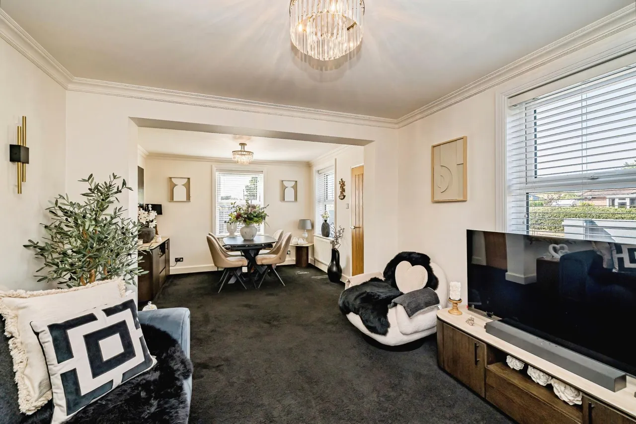 Beech Tree Road, Holmer Green, HP15, photo 14