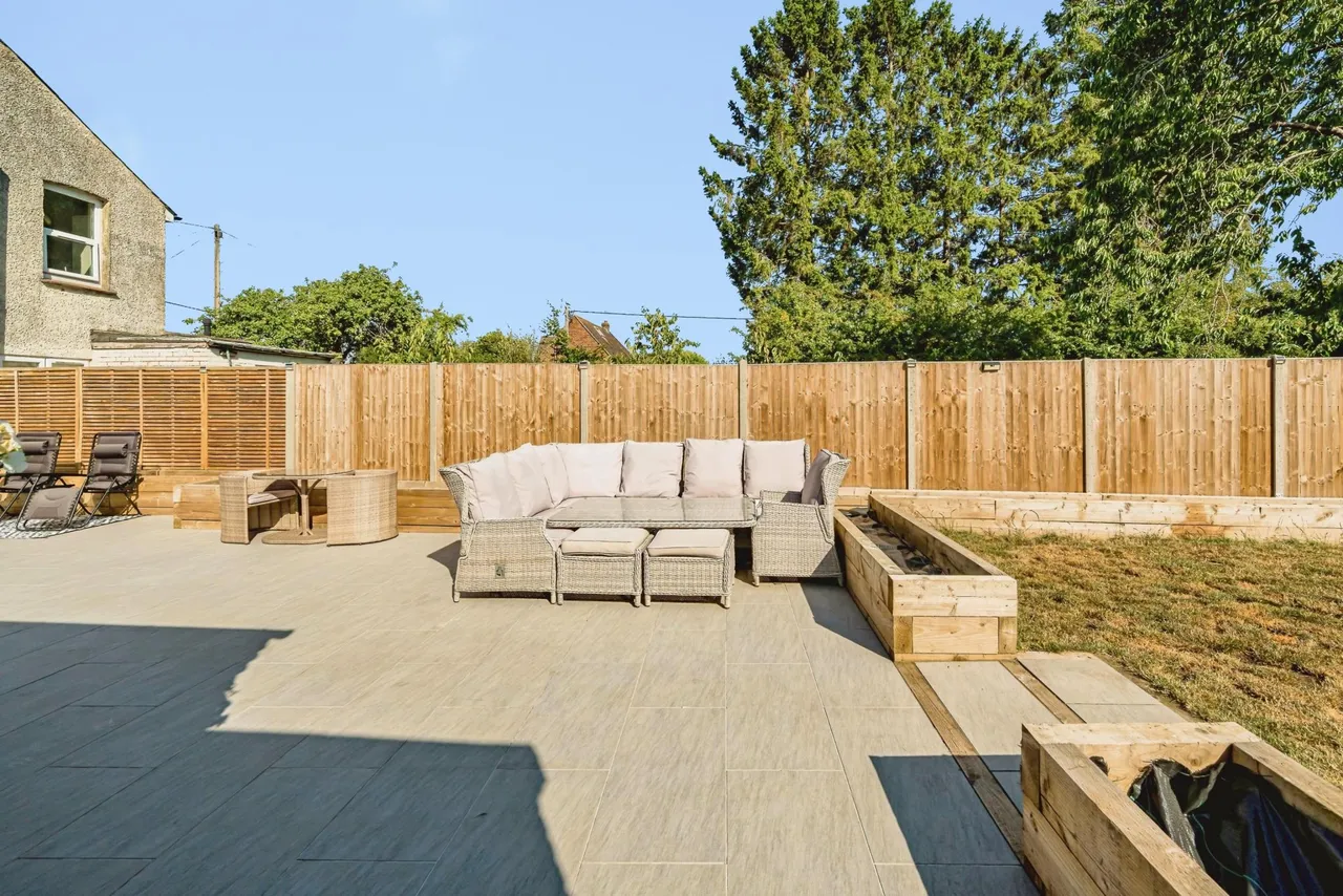 Beech Tree Road, Holmer Green, HP15, photo 31