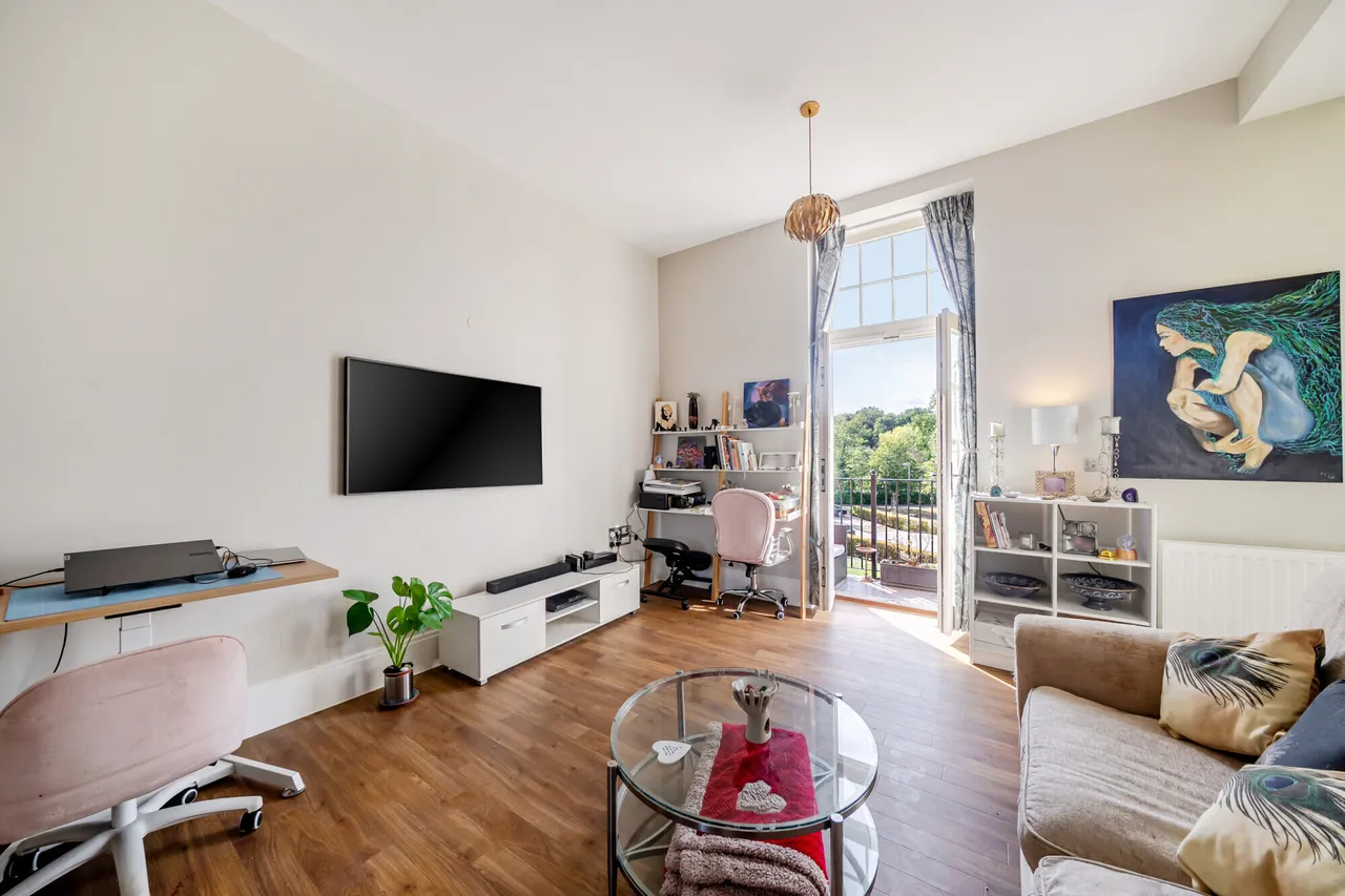 Glanville Way, Epsom, KT19, photo 2