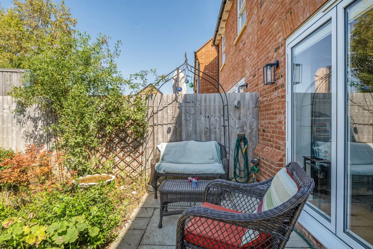 Connaught Place, Brockenhurst, SO42, photo 16