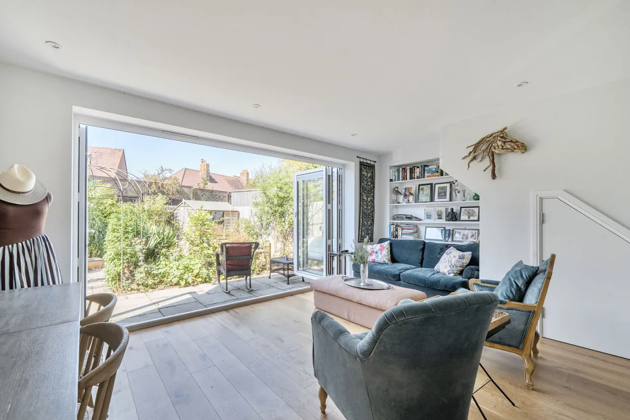 Connaught Place, Brockenhurst, SO42, photo 8