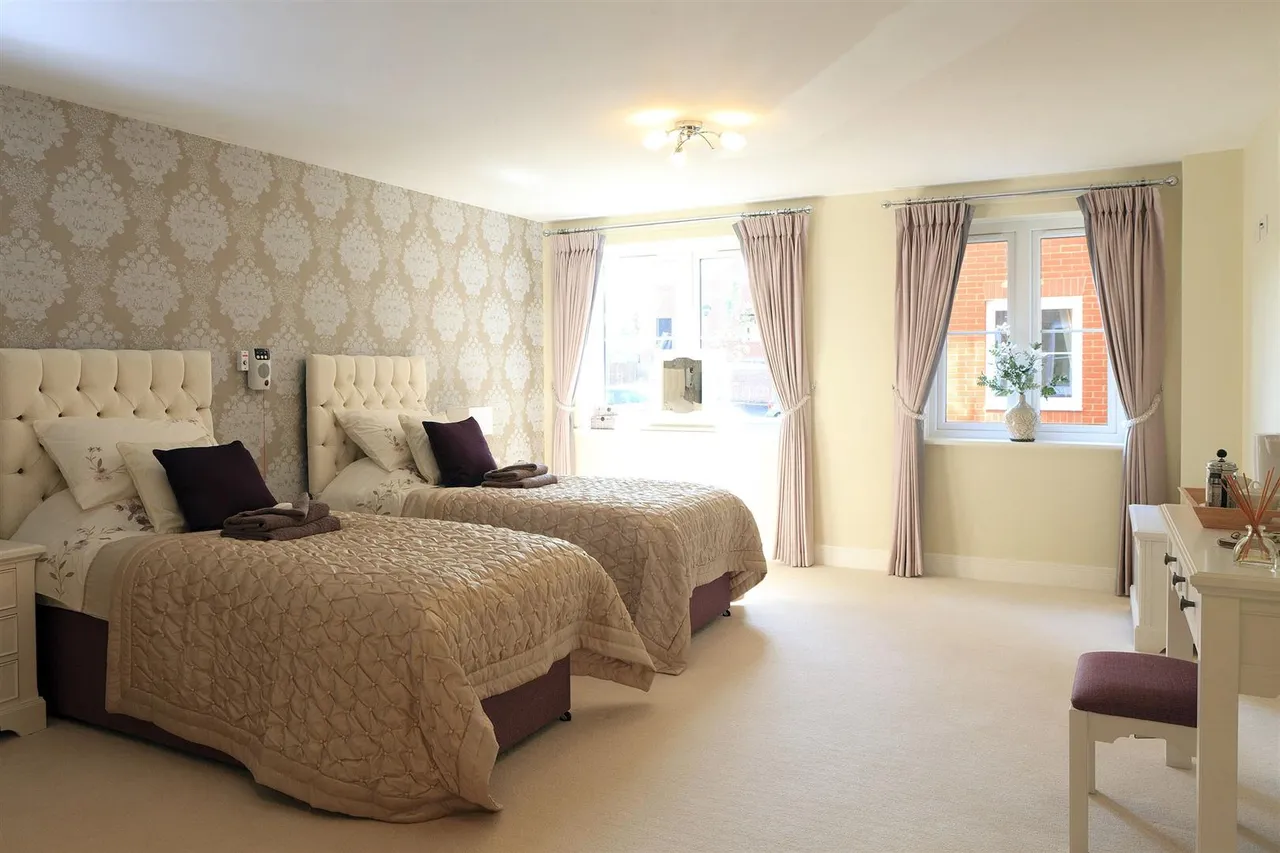 Baldock Road, Royston, SG8, photo 28