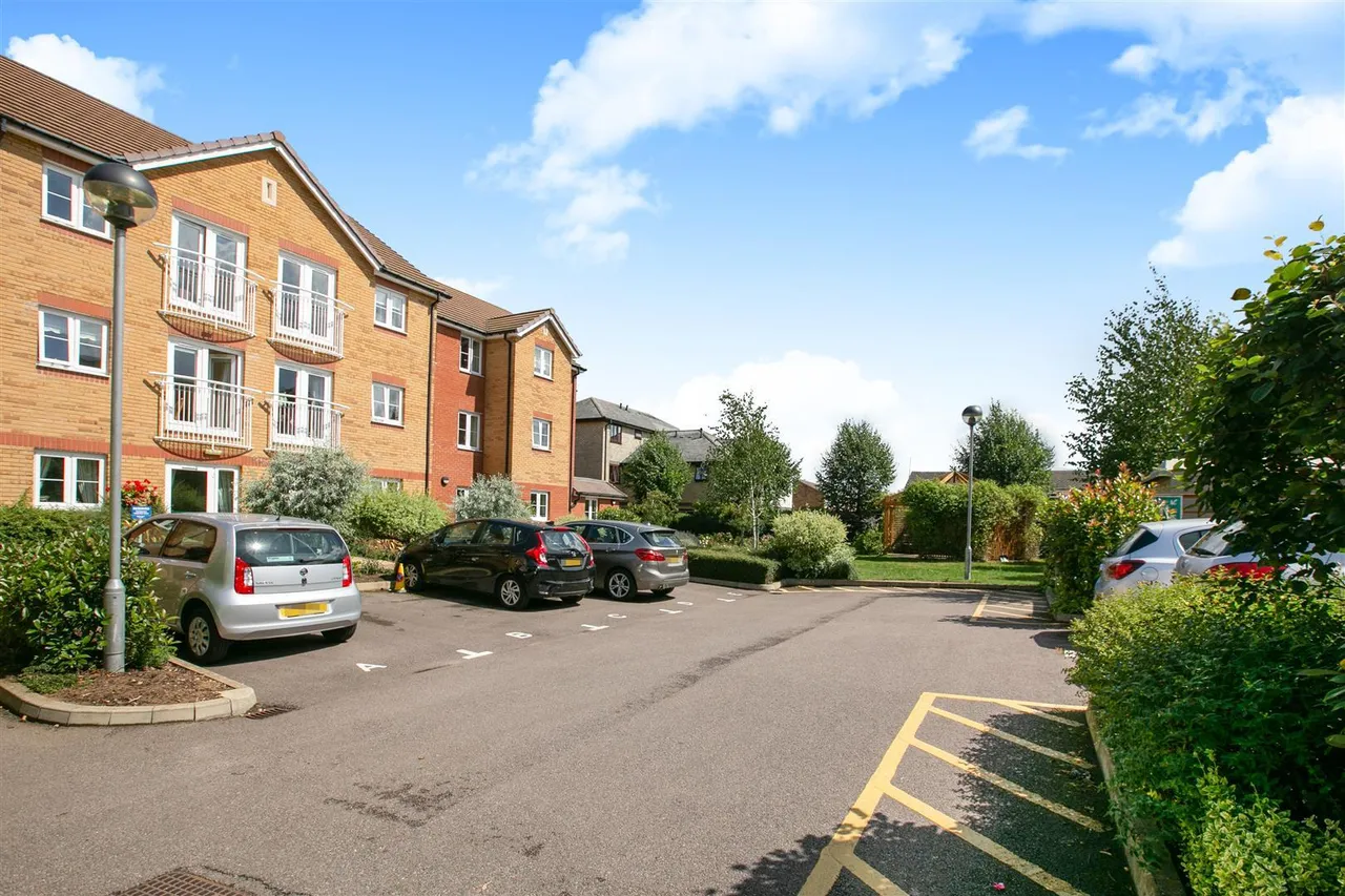 Baldock Road, Royston, SG8, photo 19