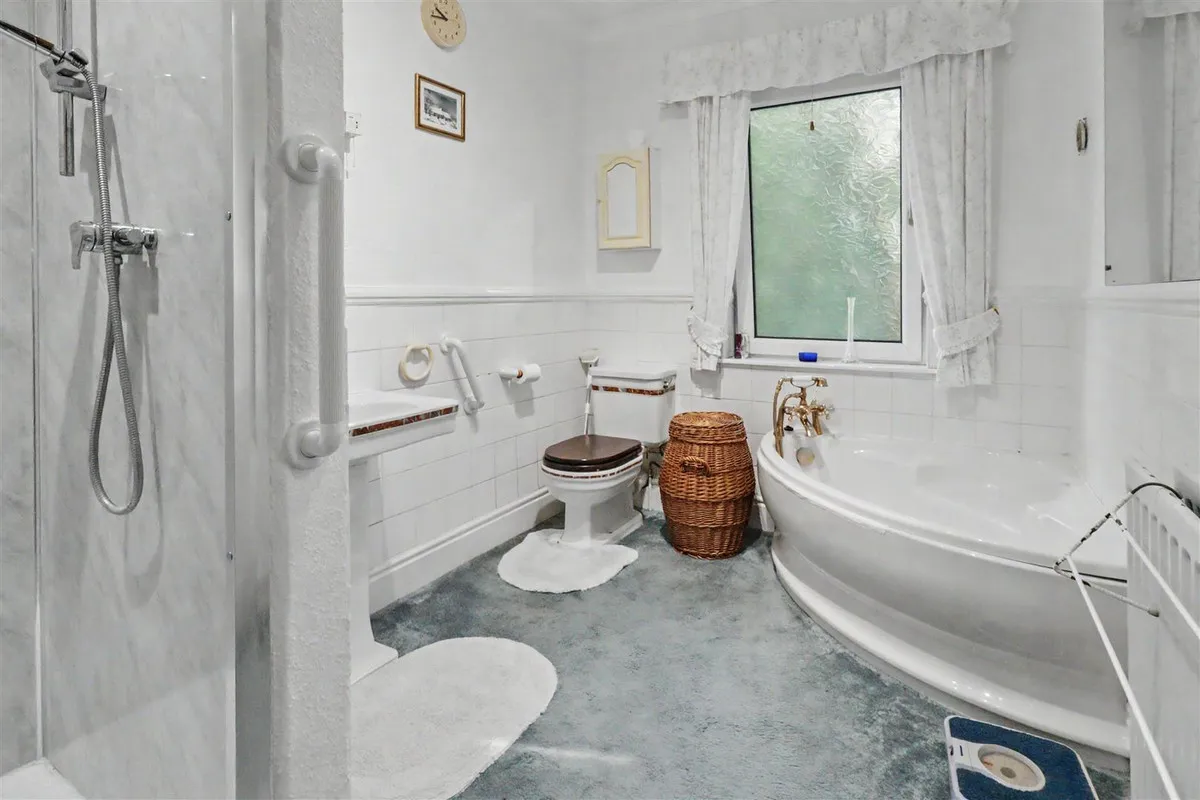 Bagnall Road, Stoke-on-Trent, ST2, photo 12