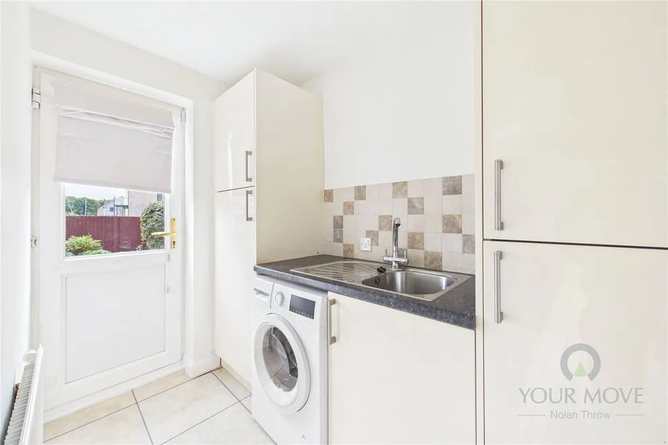 St. Christophers Drive, Oundle, Northamptonshire, PE8, photo 5