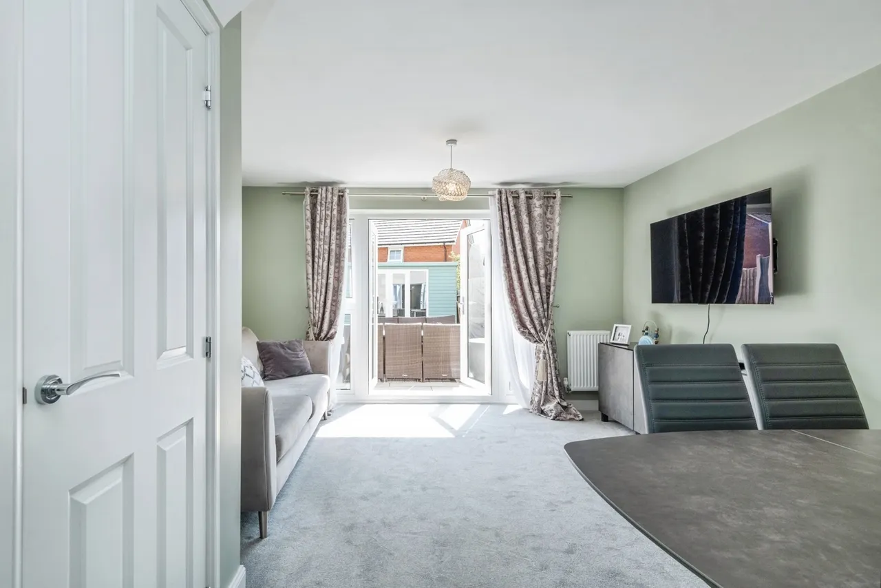 Oswald Way, Buckingham, Buckinghamshire, MK18, photo 2