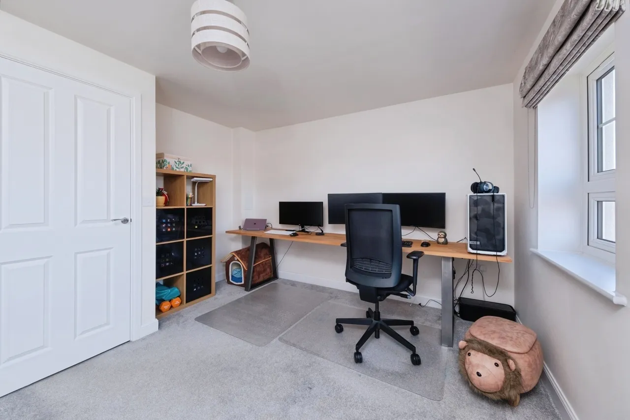 Oswald Way, Buckingham, Buckinghamshire, MK18, photo 11