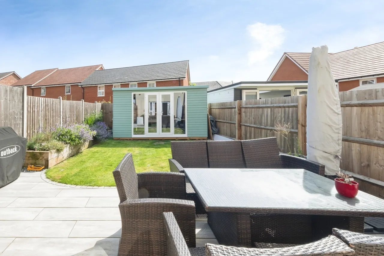 Oswald Way, Buckingham, Buckinghamshire, MK18, photo 16