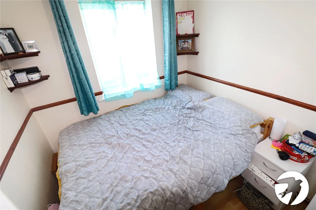 Chandlers Drive, Erith, DA8, photo 9