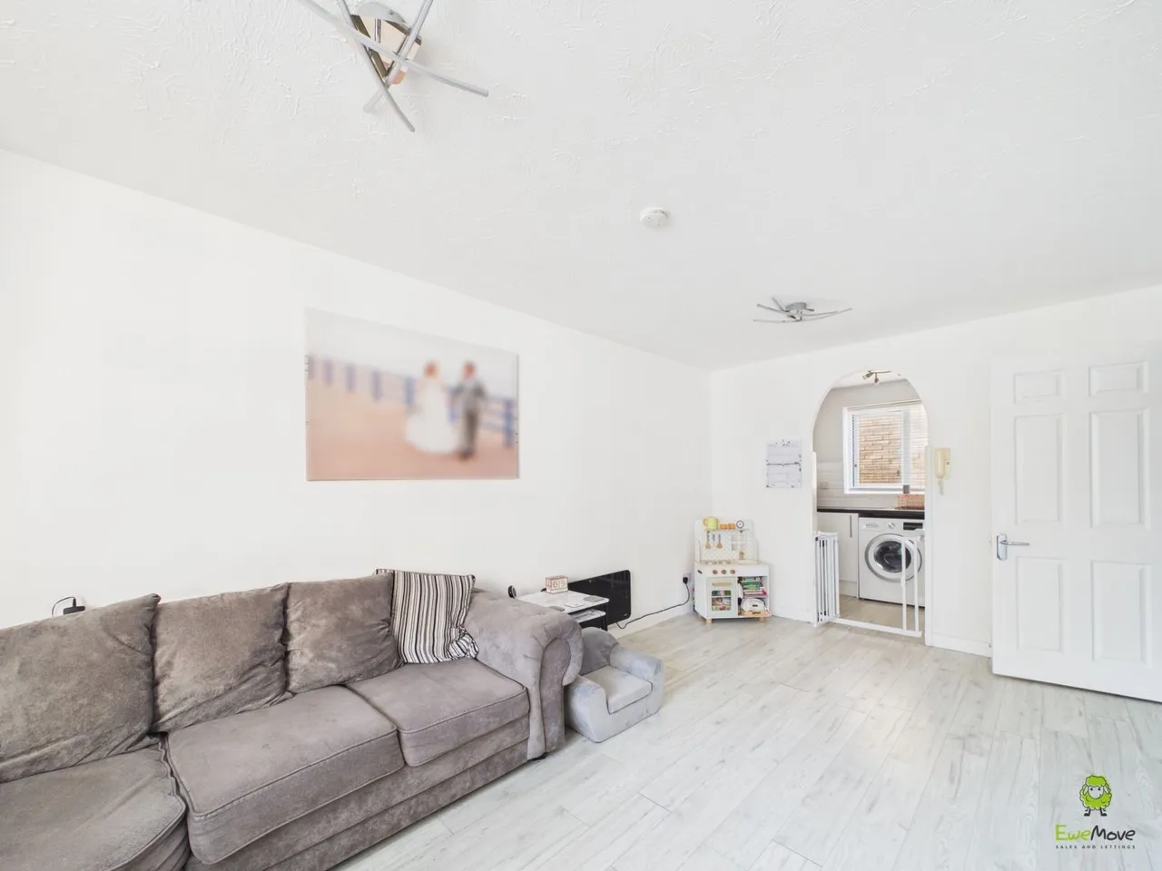 Cook Square, Erith, DA8, photo 4