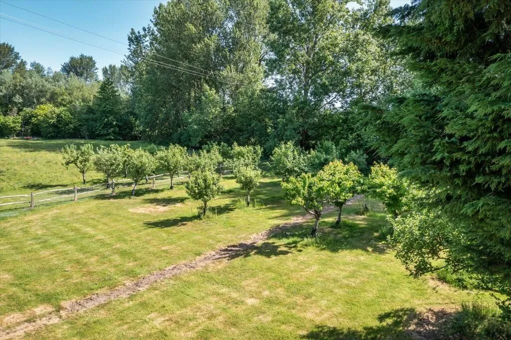 Nutbourne Lane, Nutbourne, Pulborough, West Sussex, RH20 2HF, photo 6