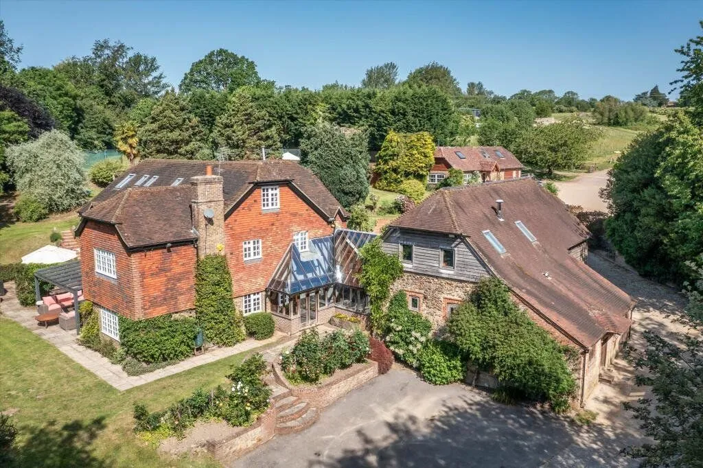 5 bed house for sale — Nutbourne Lane, Nutbourne, Pulborough, West Sussex, RH20 2HF