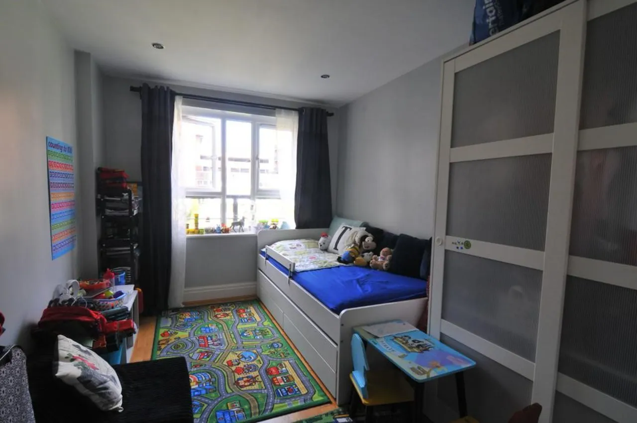11 Earlsfield House, Royal Quarter, Seven Kings Way, Kingston upon Thames, photo 5