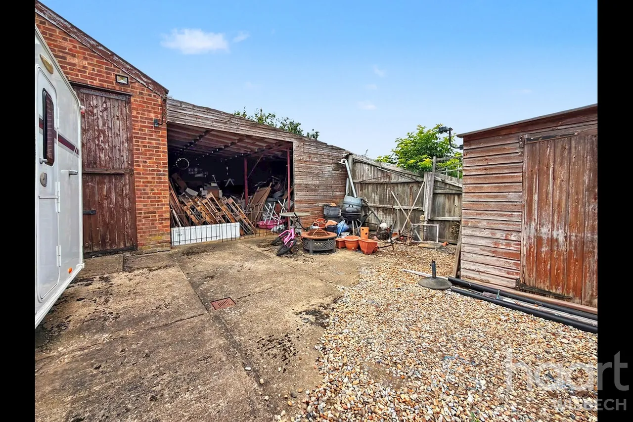 Sandringham Avenue, Wisbech, PE13, photo 5