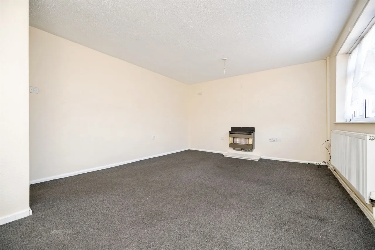 Highfield Road, Dudley, photo 6