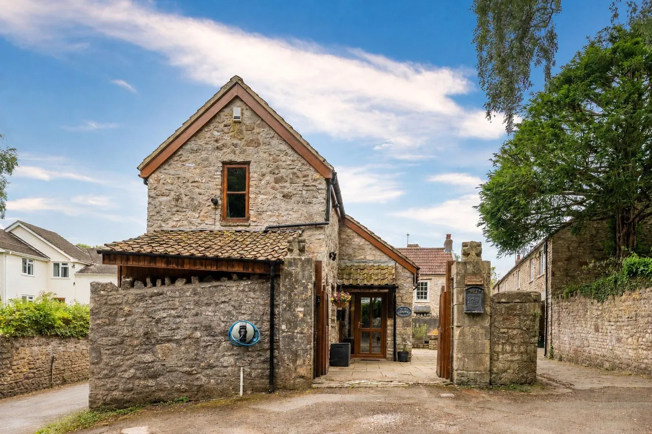 2 bed house for sale, Chew Stoke, Bristol