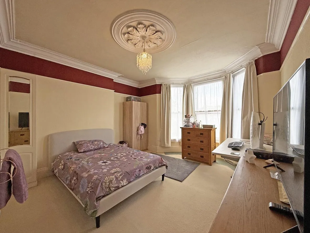 Desborough Road, St Judes, PL4, photo 13
