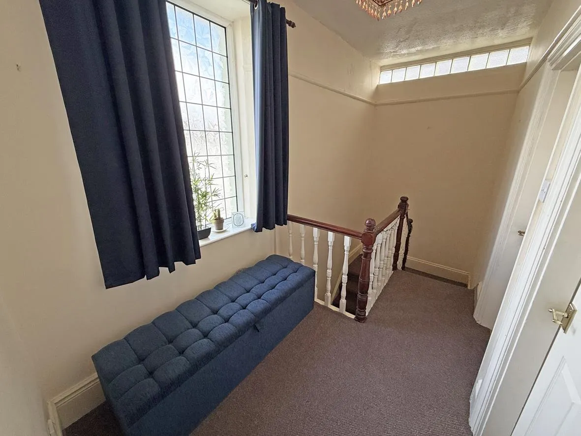 Desborough Road, St Judes, PL4, photo 12