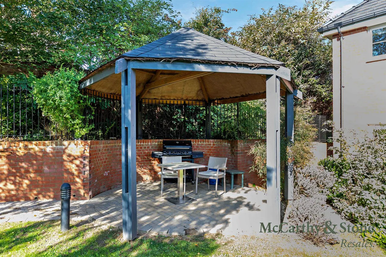 Old Park Road, Hitchin, SG5, photo 12