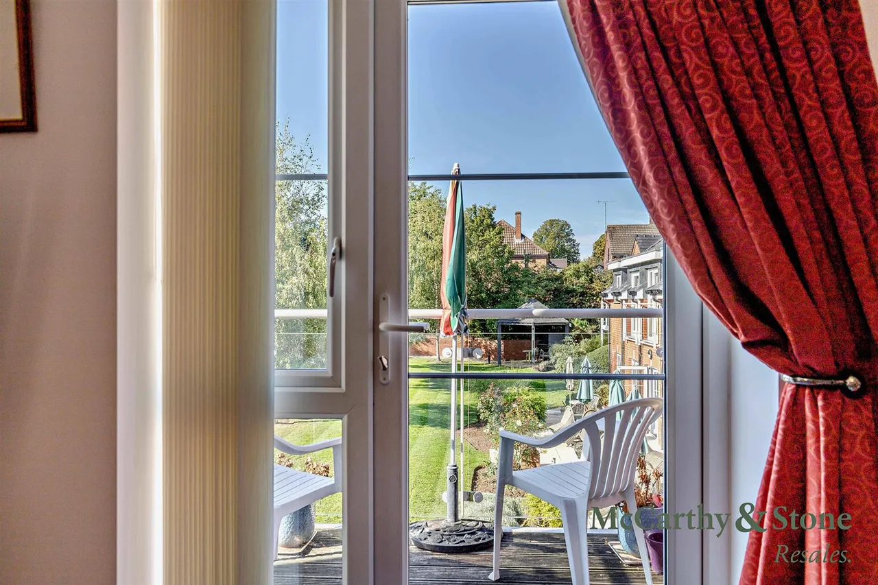 Old Park Road, Hitchin, SG5, photo 4