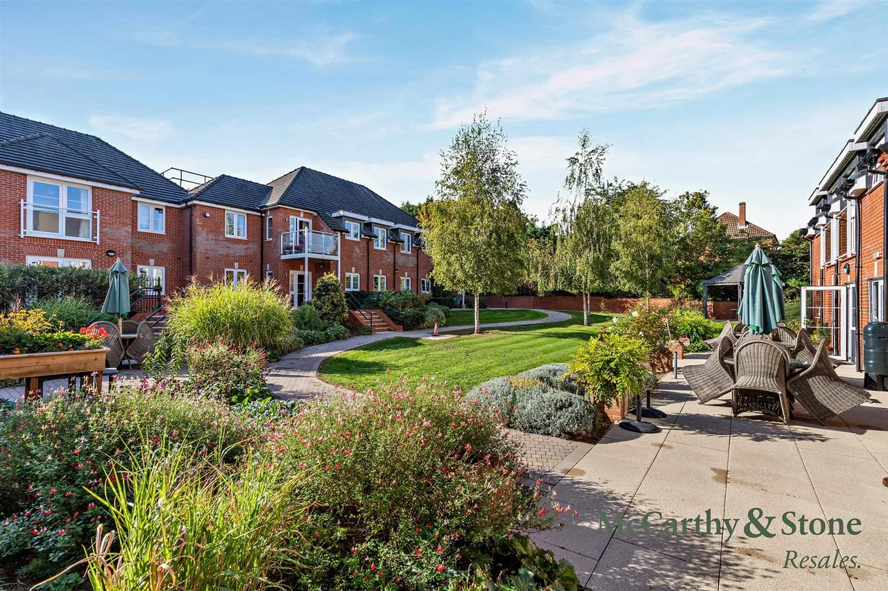 Old Park Road, Hitchin, SG5, photo 9