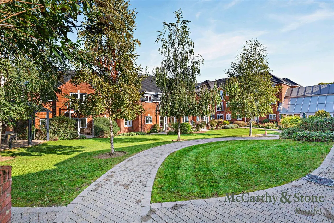 Old Park Road, Hitchin, SG5, photo 11