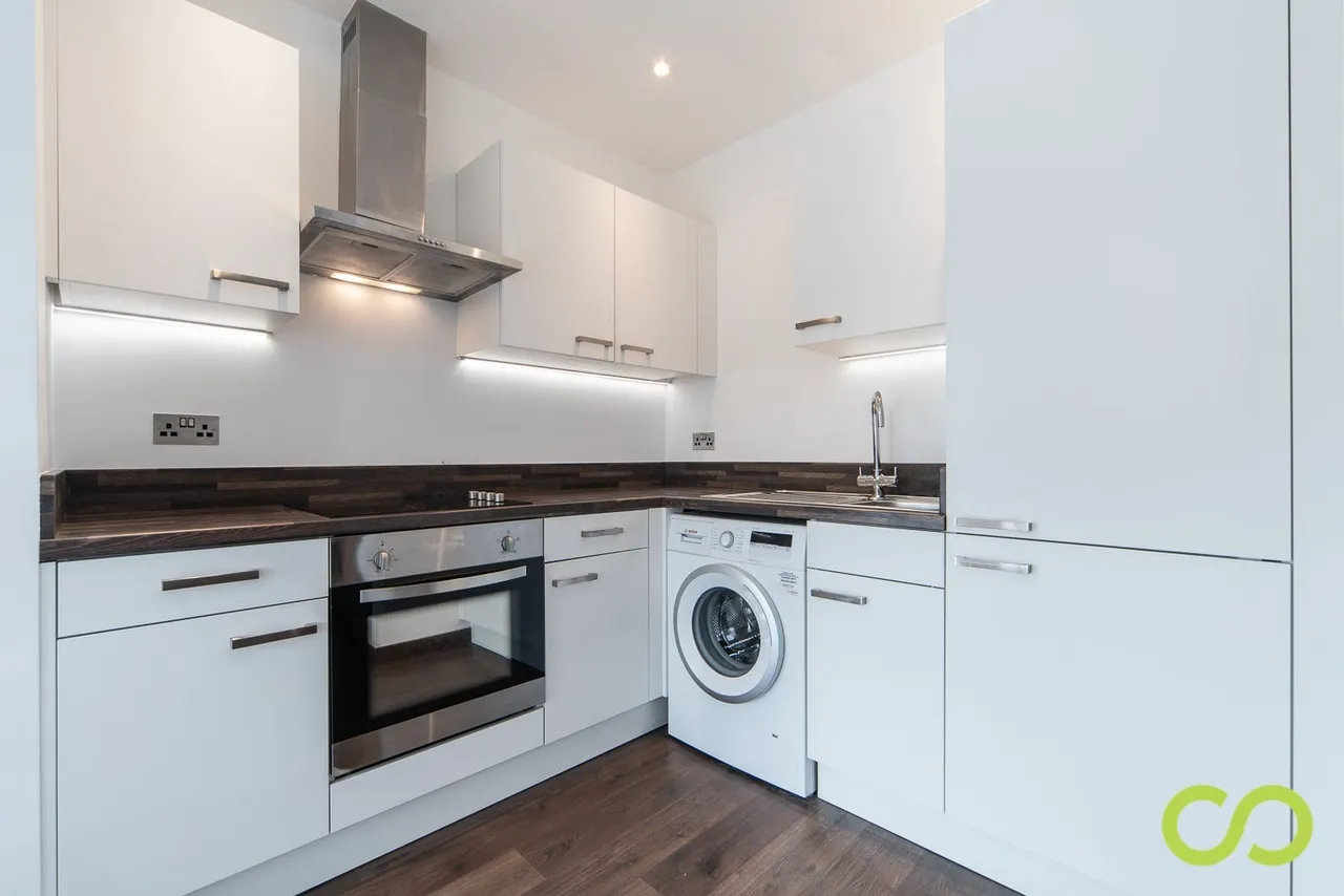 1 bed flat for sale — 56 Park Street, Luton, LU1 3FU