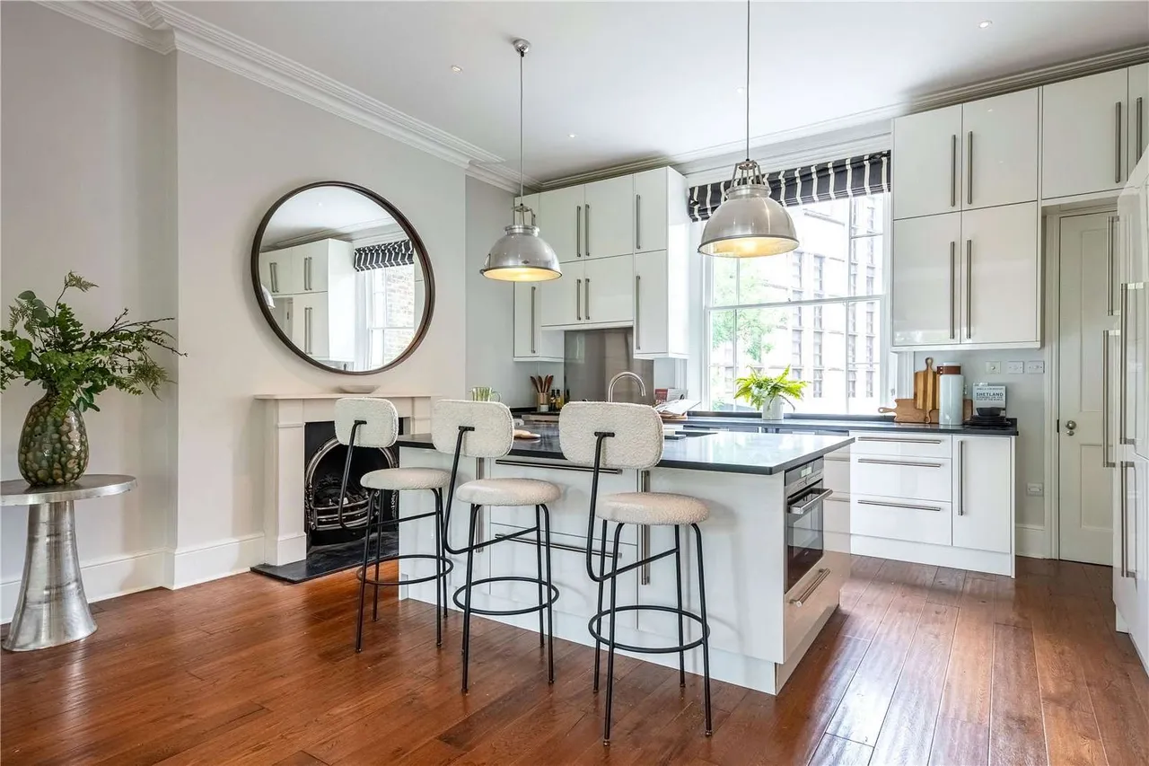 Upper Addison Gardens, London, W14 8AL, photo 5