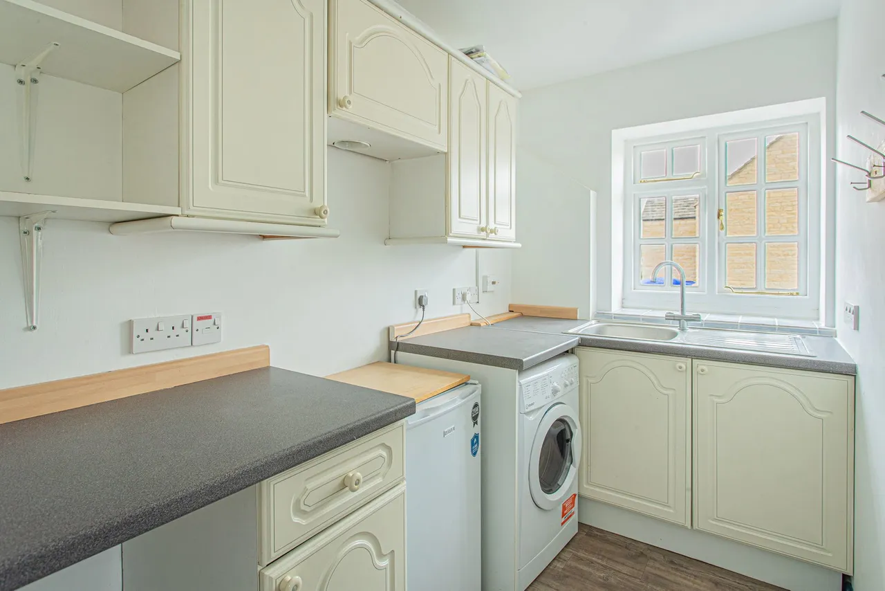 London Road, Tetbury, photo 11