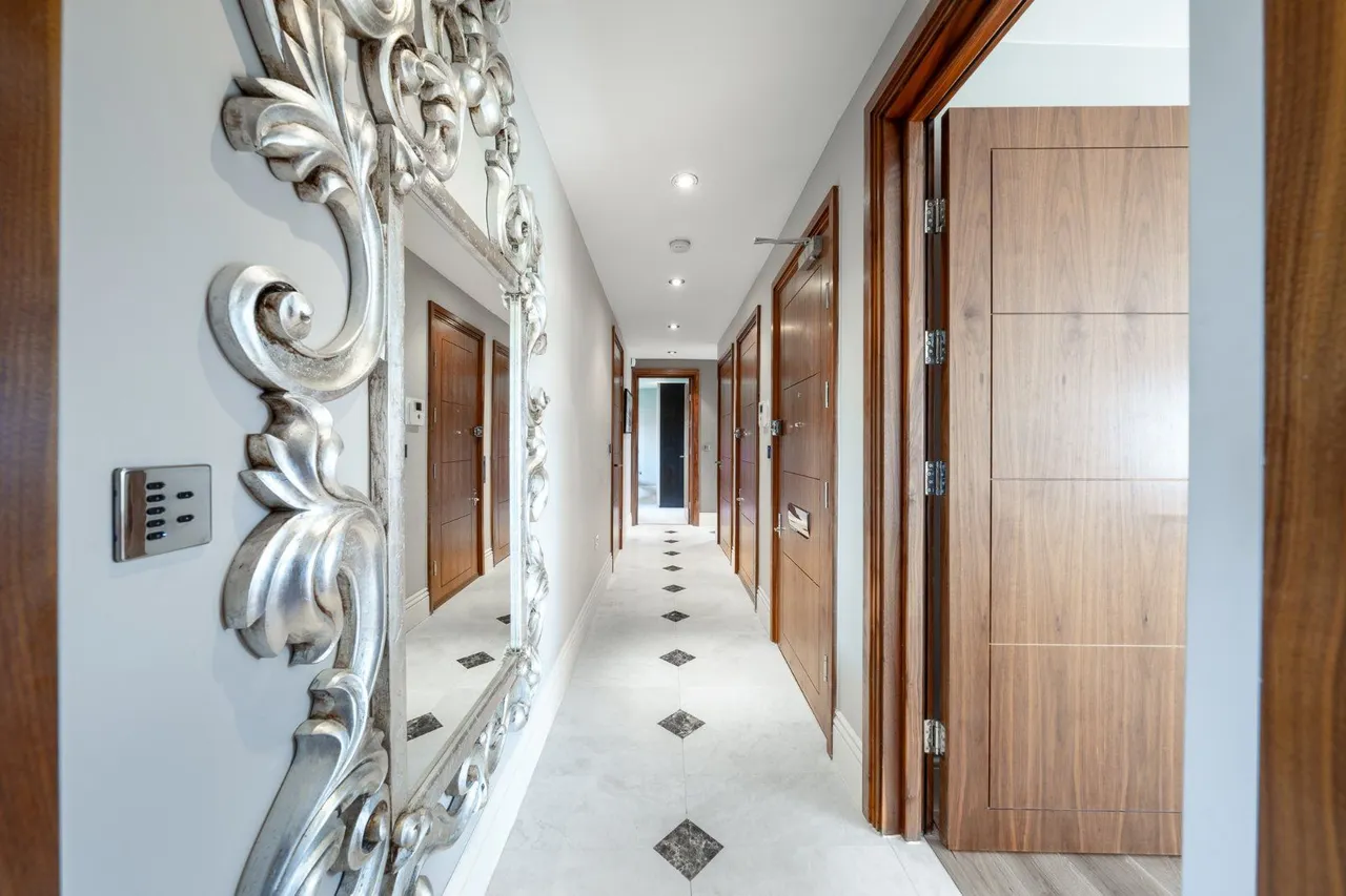 Wellington Road, St John's Wood, London, NW8 9TD, photo 6