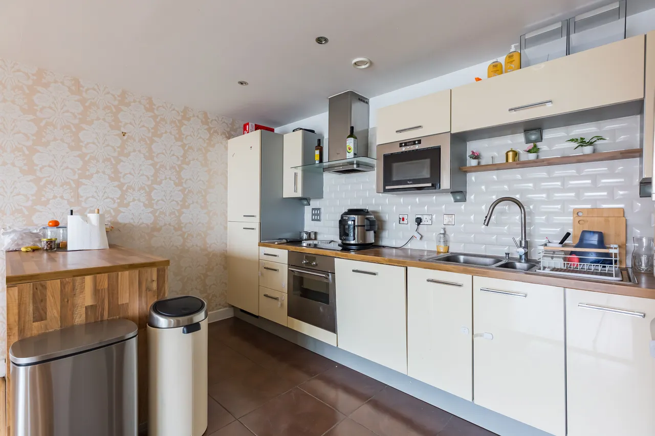78 Adriatic Apartments, 20 Western Gateway, London, photo 4