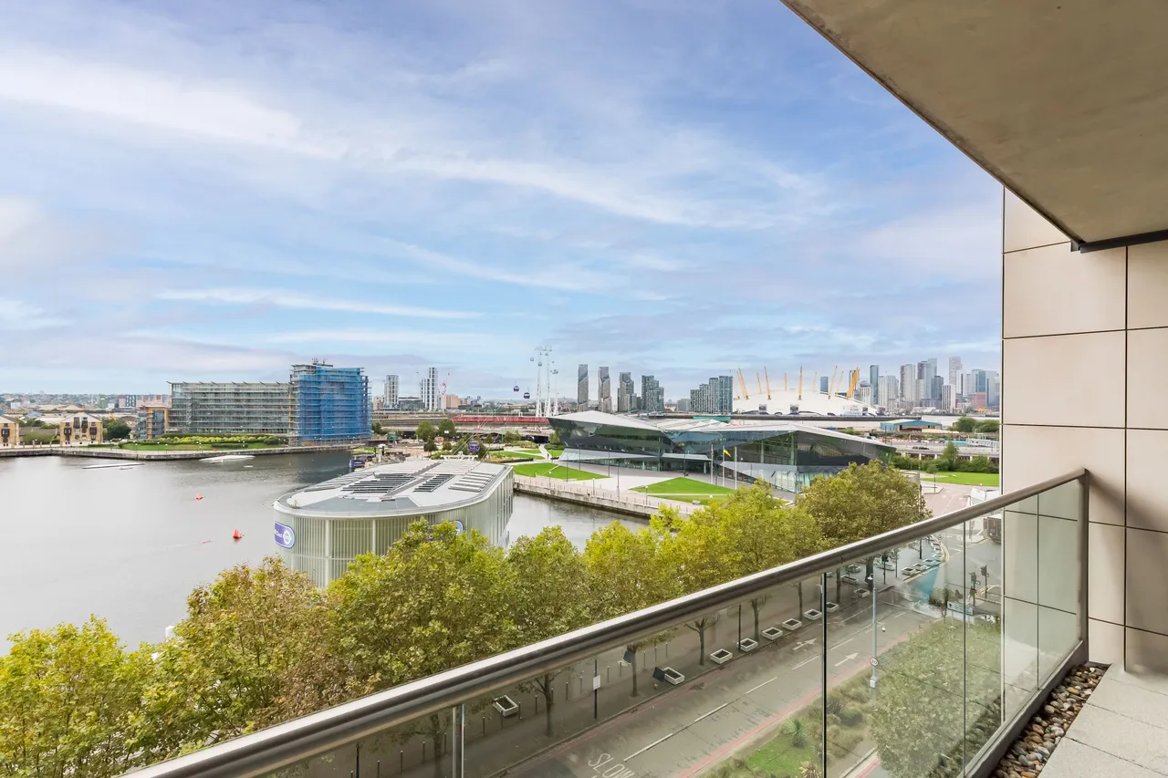 78 Adriatic Apartments, 20 Western Gateway, London, photo 2