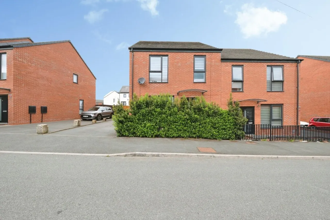 Falstaff Crescent, Sheffield, photo 19
