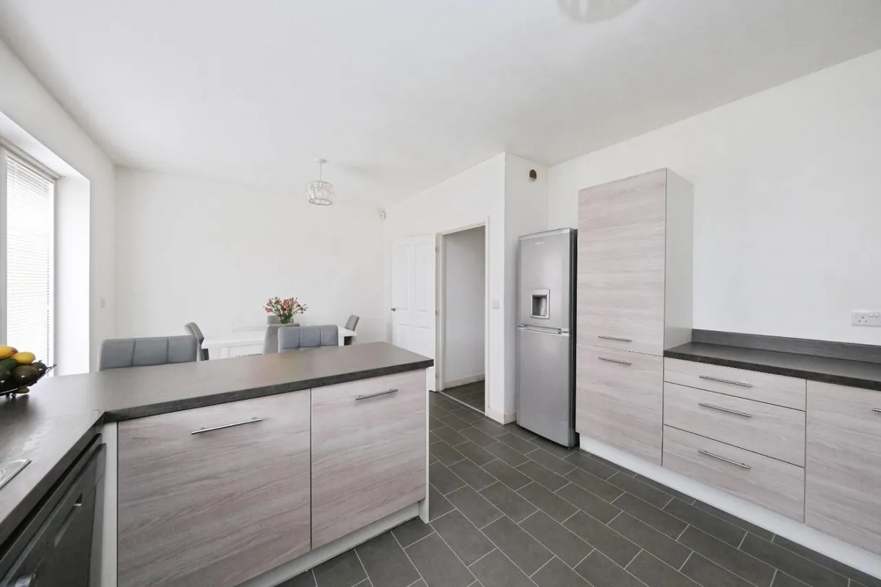Falstaff Crescent, Sheffield, photo 7