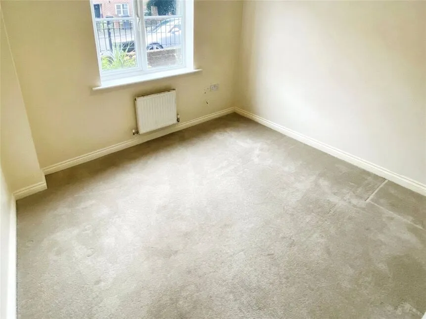 Spruce Road, Nuneaton, Warwickshire, CV10, photo 8