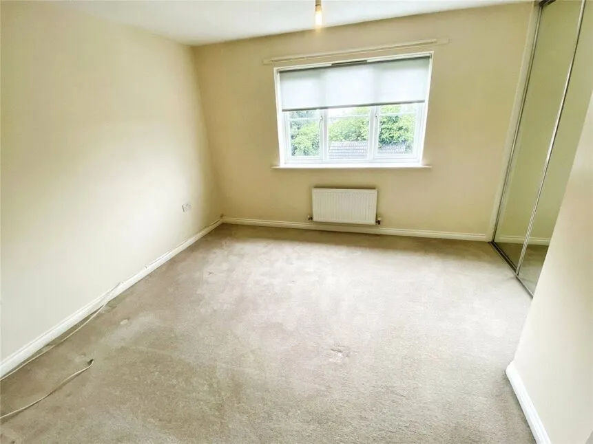Spruce Road, Nuneaton, Warwickshire, CV10, photo 5