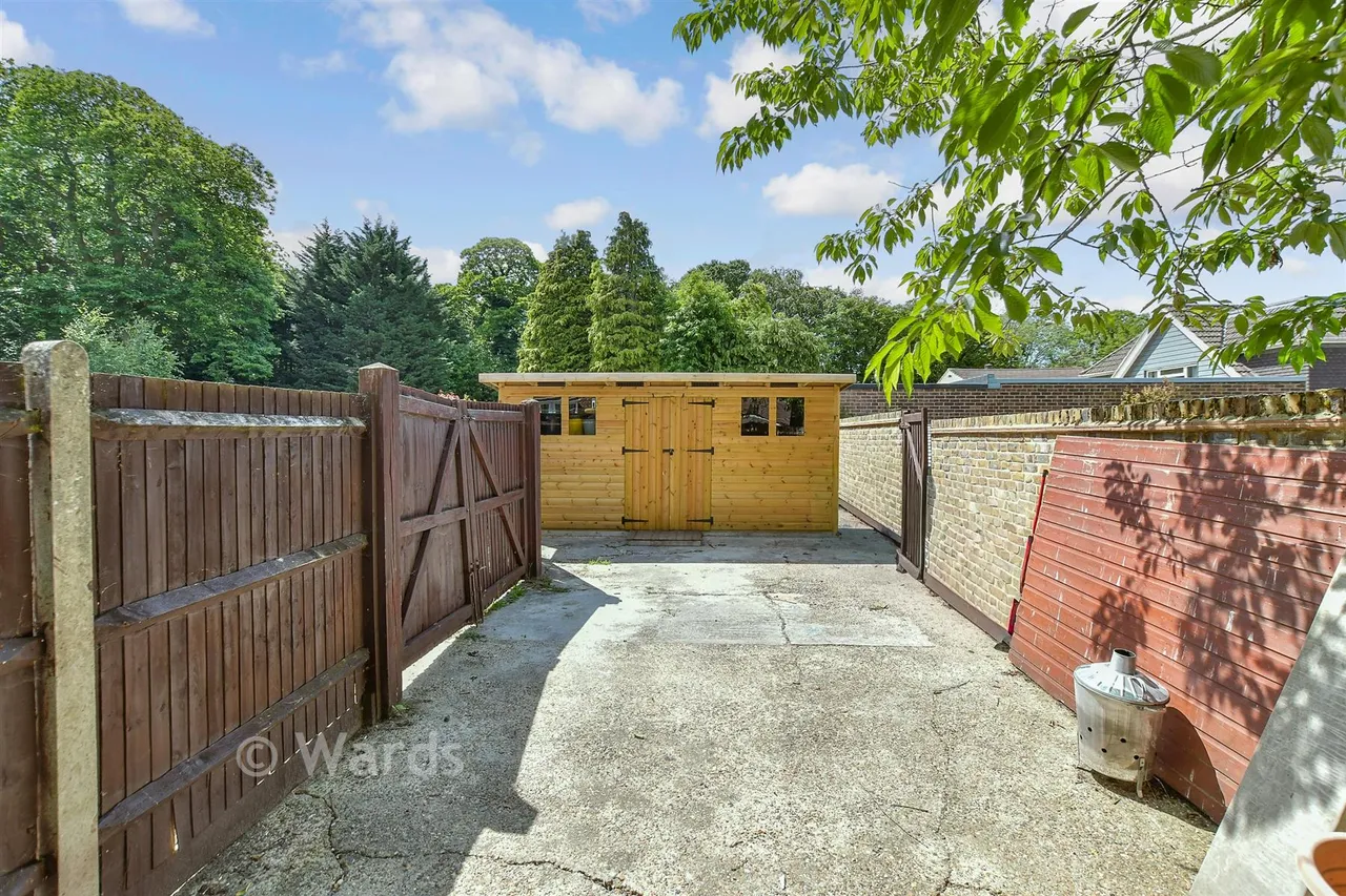Fairview Avenue, Wigmore, ME8, photo 18