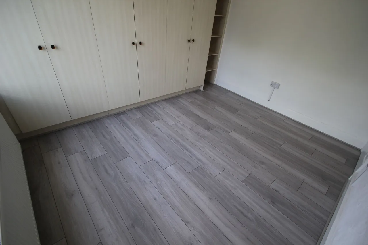 Castleton Avenue, Wembley, photo 12