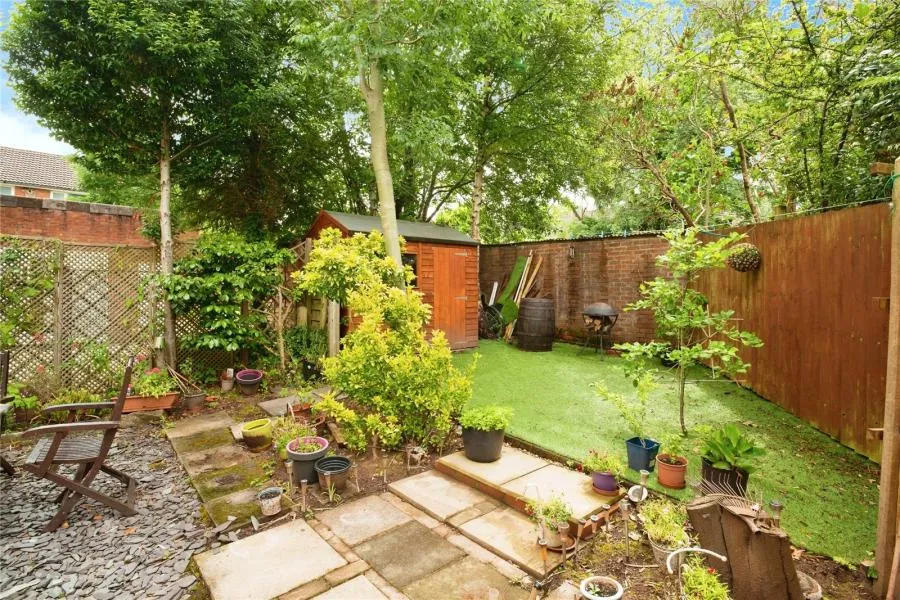 Gwynant Crescent, Cyncoed, CF23, photo 8