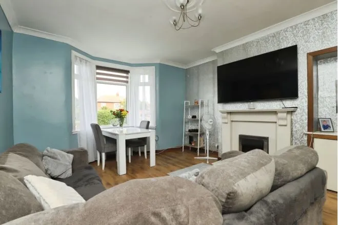 Ayr Road, Irvine, photo 6