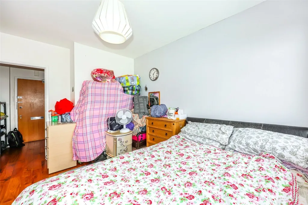 Bromyard Avenue, Acton, W3, photo 12