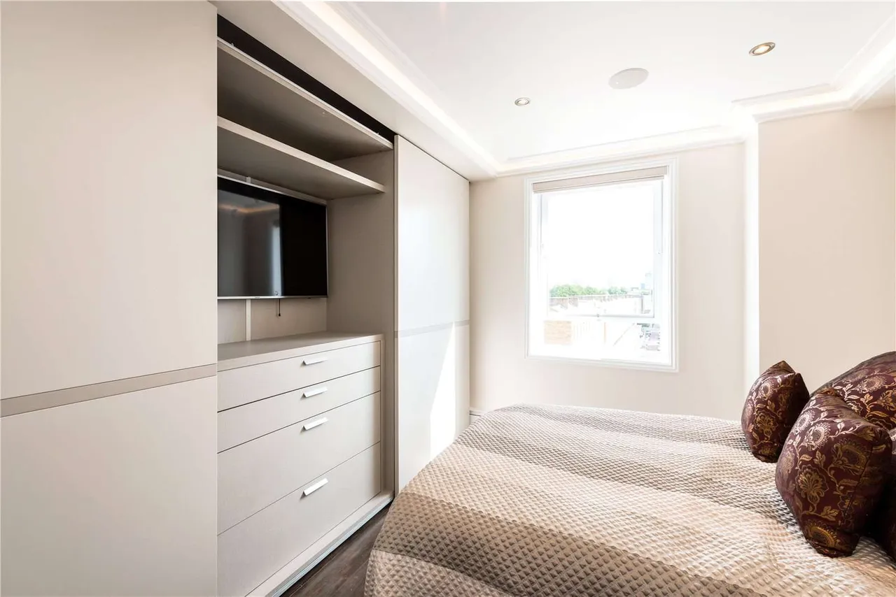 Farley Court, Allsop Place, London, NW1 5LQ, photo 8