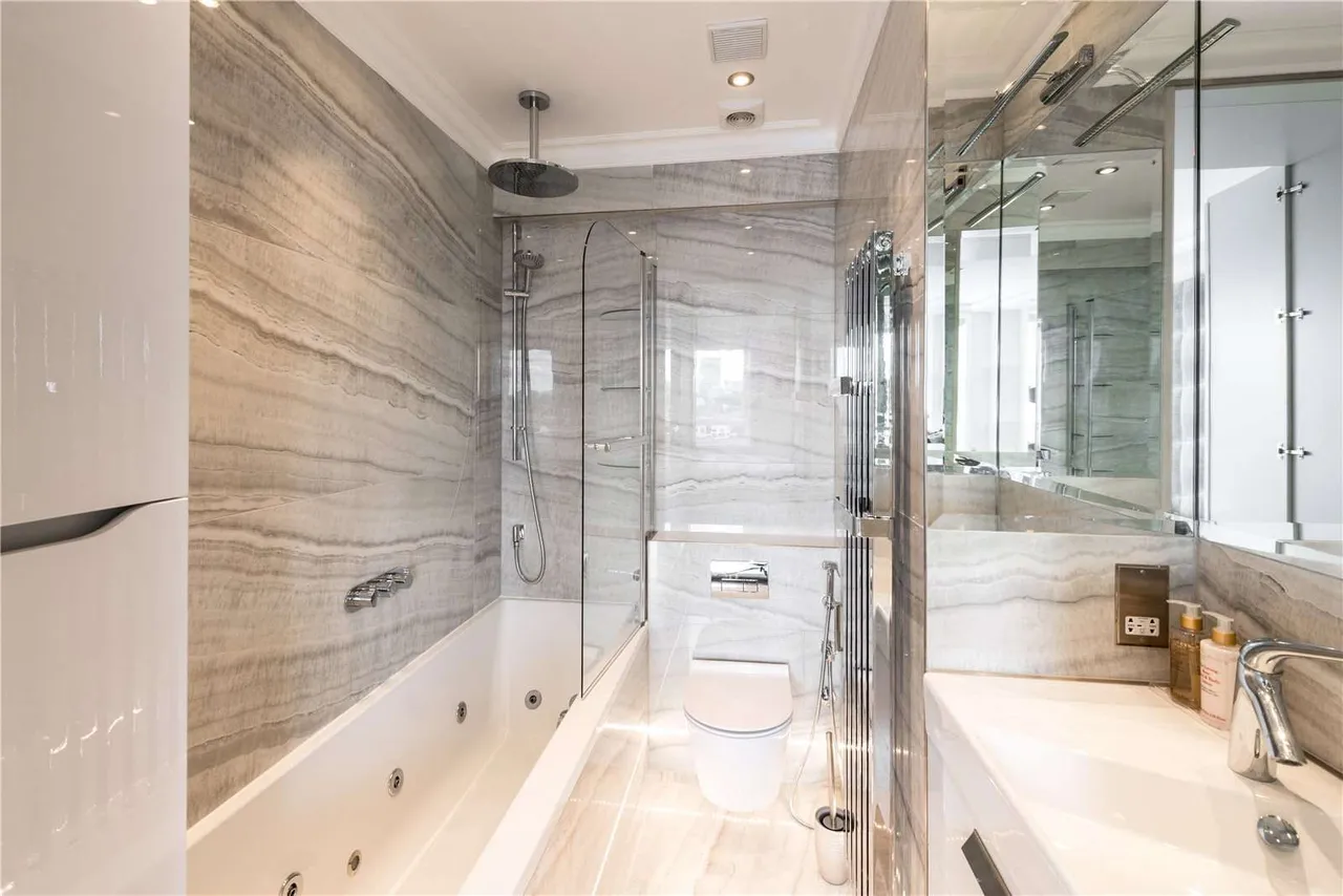Farley Court, Allsop Place, London, NW1 5LQ, photo 7