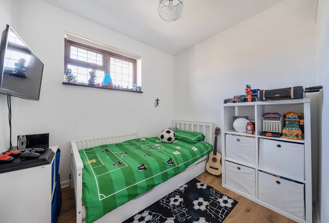 Turnberry, Gloucestershire, Yate, BS37 4ER, photo 11