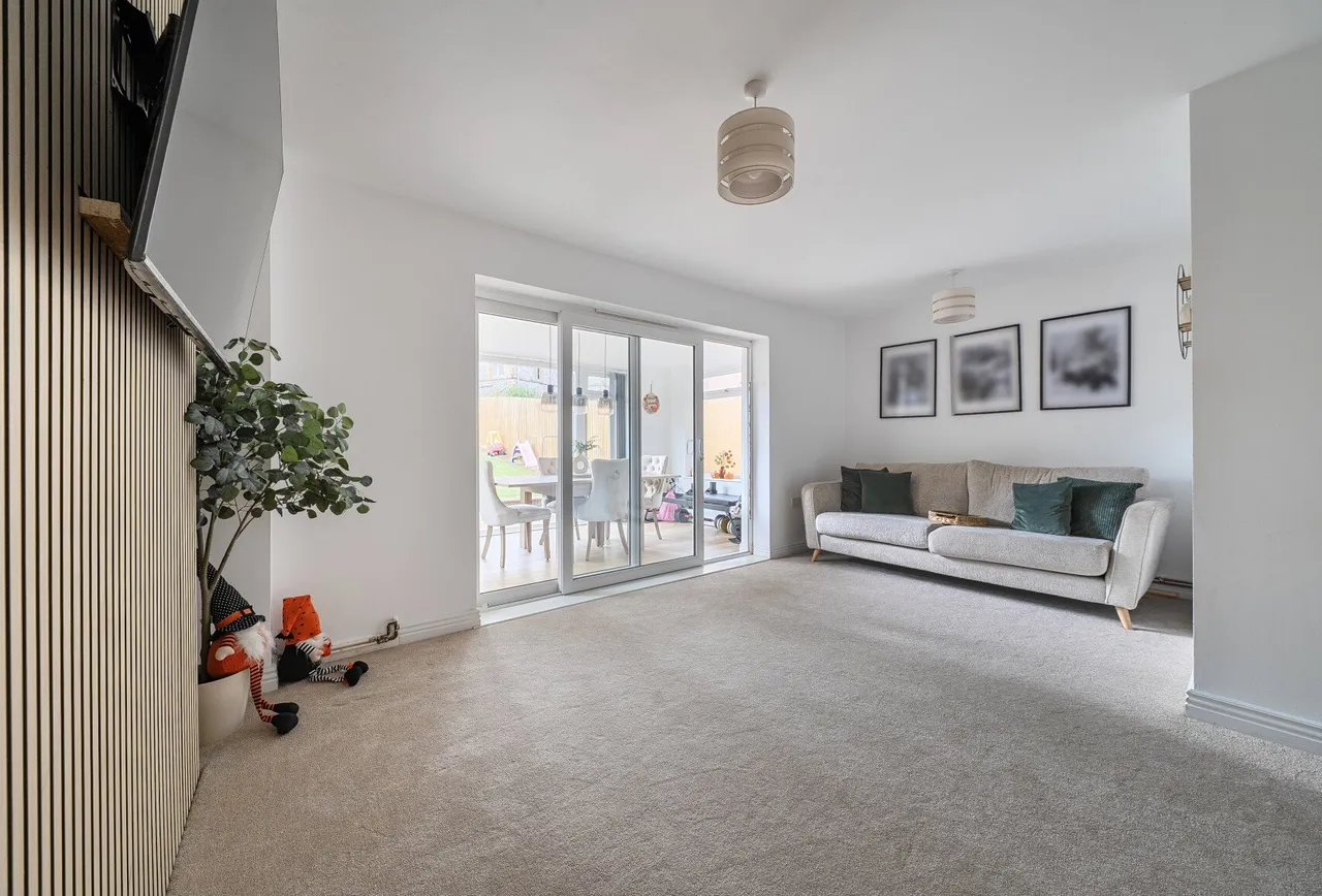 Turnberry, Gloucestershire, Yate, BS37 4ER, photo 15