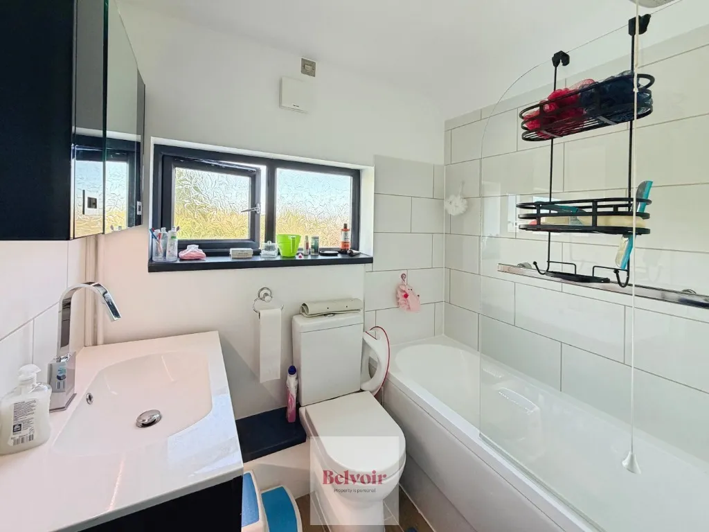 Blakenhurst, Harvington, WR11, photo 12