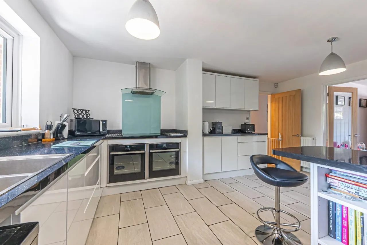 Great Brickhill Lane, Little Brickhill, MK17, photo 9